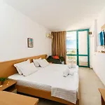 酒店 Delfin 阳光海滩