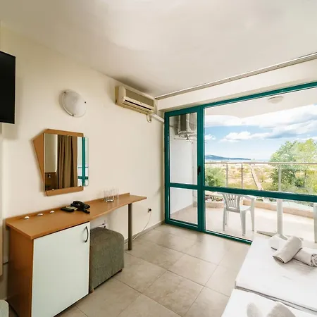 Delfin Hotel Nesebyr